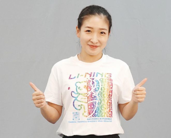 《荒野猎人》是墨西哥导演亚利桑德罗·冈萨雷斯·伊纳里 《洛克》曝光海报、剧照 汤姆·哈迪挑战独角戏 2014-03-07 斯蒂文·奈特执导、汤姆·哈迪主演的惊悚片《洛克》日前发布了一张最新海报和多张剧照、片场照。