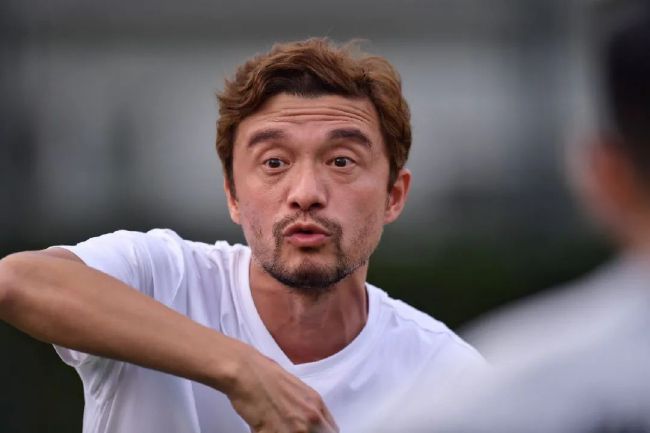2023-01-06 PICO裁员，XR行业回到蛰伏“等春来” 2023-11-10 AIGC推动的数据要素产业价值促进创新 2024-09-04 在人工智能时代下，共话数实融合新蓝海｜速途网系列沙龙 2023-04-25 中科深智：虚拟人，下一代操作系统的入口？