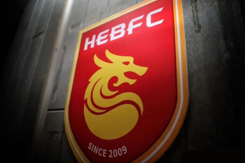 ”点击链接收看:纪录电影最大的价值是保留时代和人的记忆总策划、董事长李玮同样被导演和胡阿姨身上相似的执着与纯粹所打动。