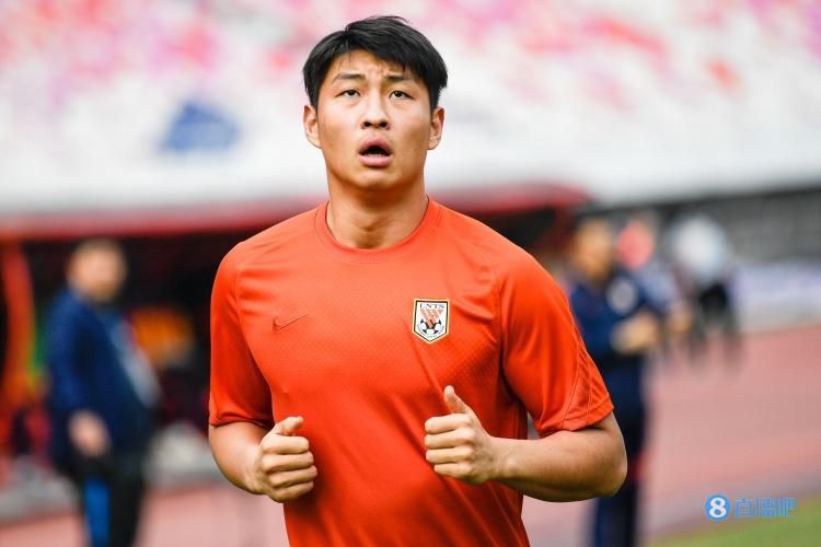 马东锡拍“十二生肖”主题剧集2024-10-28 热门新闻 食物和爱都不可辜负！