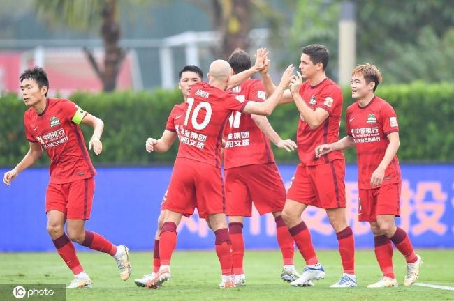 讲述同一世界观全新故事2025-10-21 马律师回归!