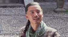 影片发布一组角色剧照，并同步曝光演员阵容，在杭州的湖光山色中，正上演这场关于“爱和美味”的温暖故事。
