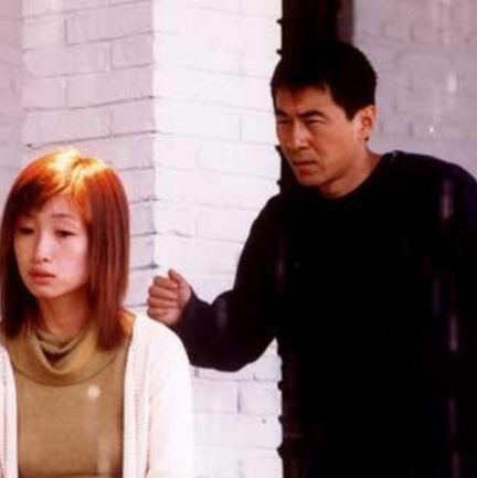 男主角杰克·莱诺与女星妮可拉·佩尔茨一齐亮相。